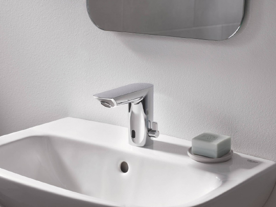 Смеситель Grohe Bau Cosmopolitan E 36451000 для раковины