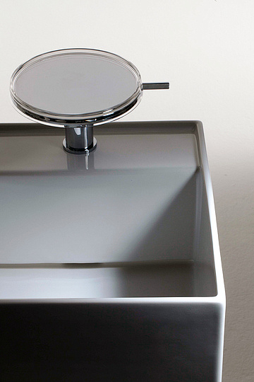 Раковина Laufen Kartell 8.1033.5.000.104.1 60 см