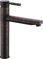 Смеситель Wasserkraft A8147 для кухонной мойки, темная бронза