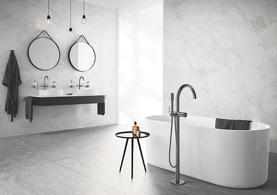 Смеситель Grohe Atrio New 32653AL3 напольный Смеситель Grohe Atrio New 32653AL3 напольный