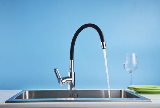 Смеситель Rossinka Z Z35-35U-Black для кухонной мойки