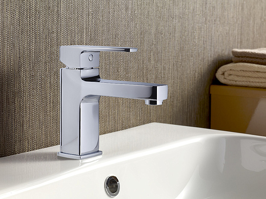 Смеситель VitrA Q Line A40775EXP для раковины