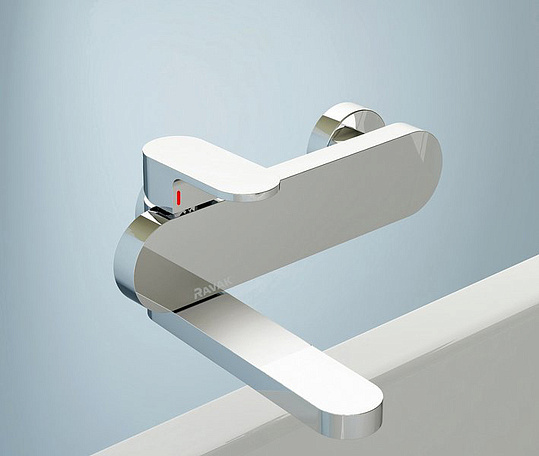 Смеситель Ravak Chrome CR 022.00/150 для ванны с душем X070042