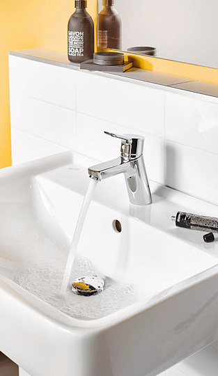 Смеситель Kludi Pure&Easy 372750565 для раковины, для безнапорных водонагревателей