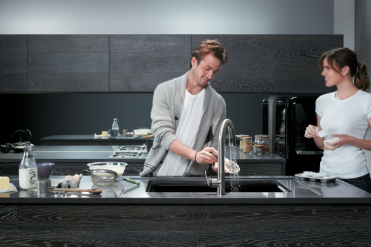 Смеситель Jacob Delafon Sensate E72218-B7-VS для кухонной мойки