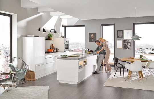 Смеситель Grohe Essence 30269DC0 для кухонной мойки