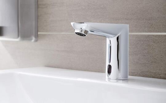 Смеситель Grohe Euroeco Cosmopolitan E 36271000 для раковины