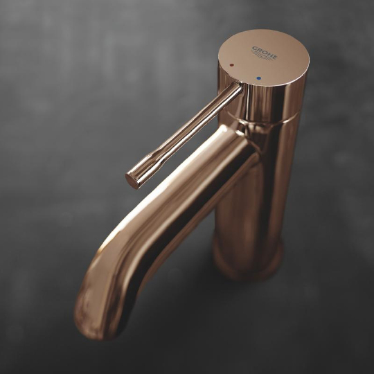 Смеситель Grohe Essence New 23589DA1 для раковины