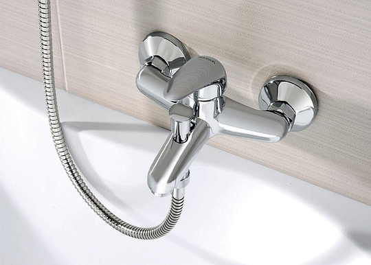 Смеситель Ravak Suzan SN 022.00/150 для ванны с душем X070004