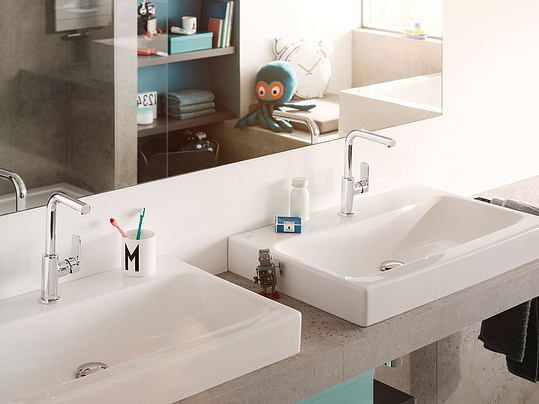 Смеситель Kludi Pure&Style 400250575 для раковины