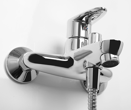 Смеситель Wasserkraft Leine 3501 для ванны с душем