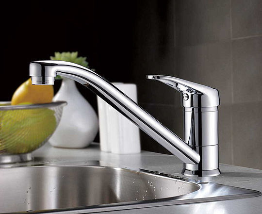Смеситель Lemark Omega LM3104C для кухонной мойки